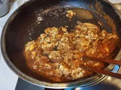 卵ソースのほうれん草サラダの作り方：4