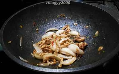 醤油で煮込んだイカの作り方：7