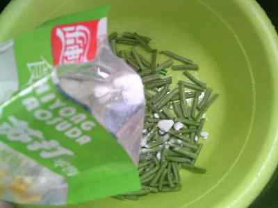 エビとインゲンの炒め物の作り方：2