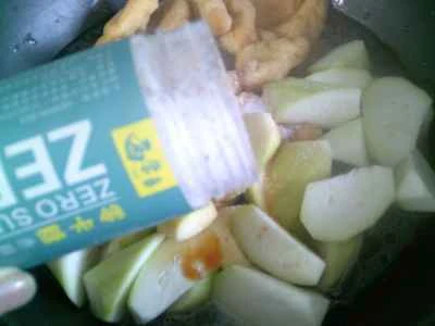 揚げパンスティックで煮込んだ豚スペアリブの作り方：12