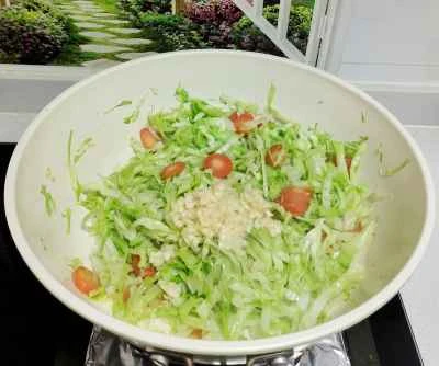 ニンジンとキャベツの炒め物の作り方：5