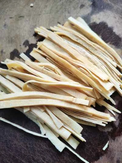 細切り豆腐皮を使った蒸し肉パテの作り方：1