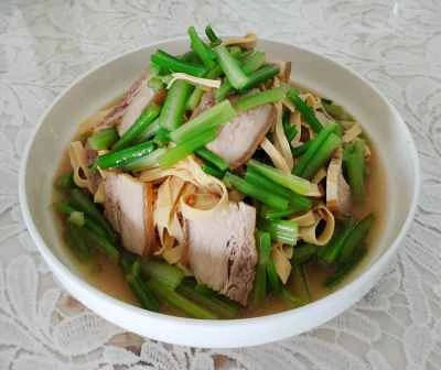 豚バラ肉と豆腐、セロリ炒めの作り方：6