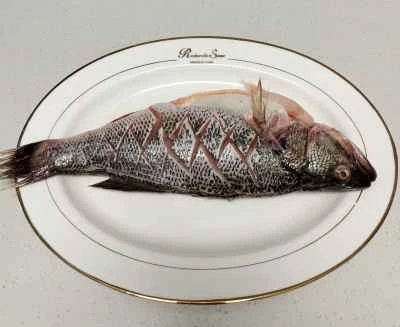 蒸しスズキのレシピ手順：1