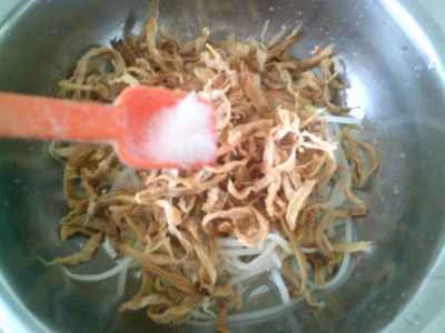 緑豆の芽と千切りの辛子漬けの作り方：8