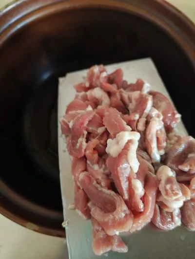白菜とエノキ茸の豚肉煮込みの作り方：5