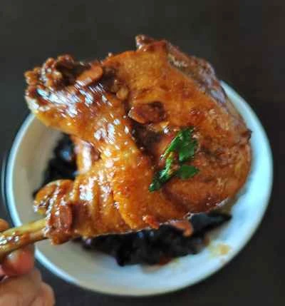 黒キクラゲの煮込みチキンのレシピ