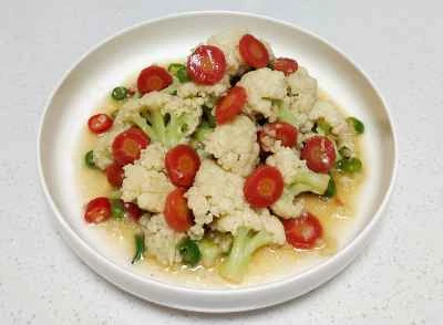 カリフラワーとニンジンの炒め物の作り方：10