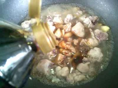 ロブスターのしっぽ入り鶏肉の煮込みの作り方：7