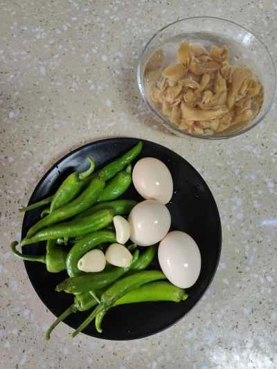 ピーマンと切り干し大根の卵炒めの作り方：1