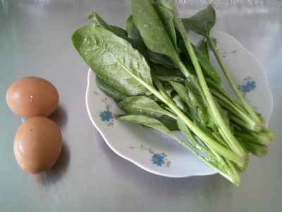 ほうれん草オムレツの作り方：1