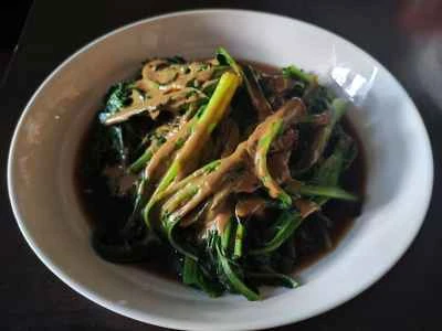 チンゲン菜と混ぜたゴマソースの作り方：7