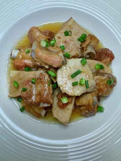 タロイモ入り蒸し豚スペアリブのレシピ