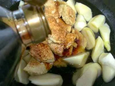 水タケノコ入りベジタリアンチキンの煮込みの作り方：9