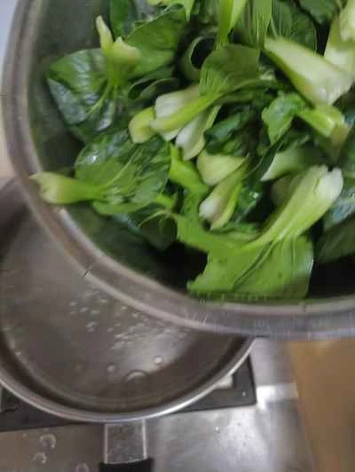 ニンニク風味の上海白菜の作り方：4