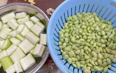 枝豆入り煮ヘチマの作り方：2