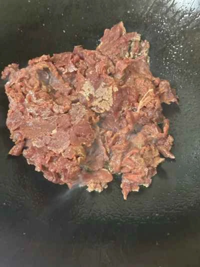 牛肉とエゴマの炒め物の作り方：6